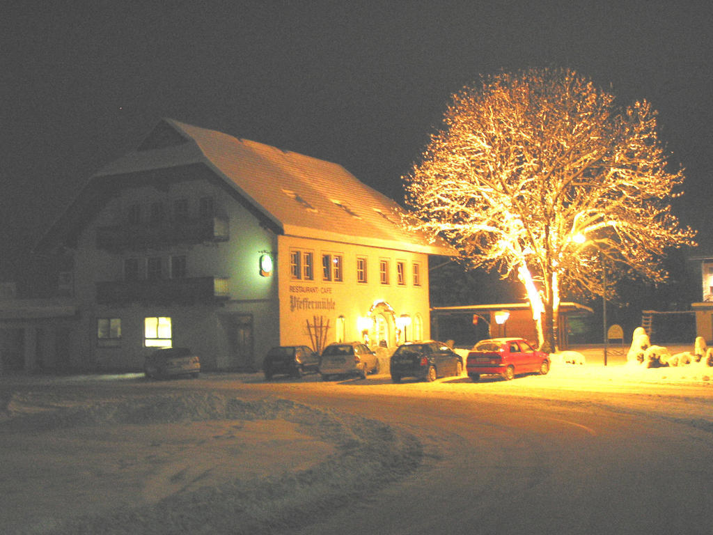 Landgasthof Pfeffermuehle Kotschach-Mauthen Eksteriør billede