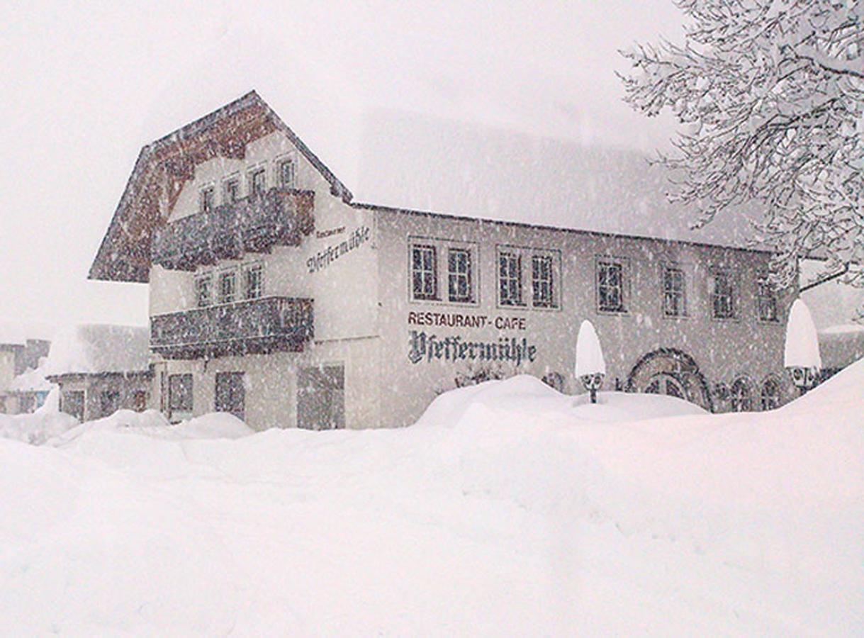 Landgasthof Pfeffermuehle Kotschach-Mauthen Eksteriør billede